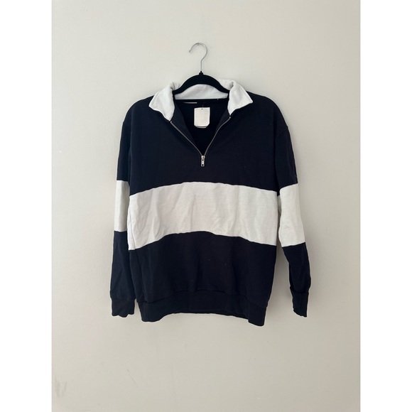 J. Galt Rugby Stripe Quarter-Zip Sweatshirt One-Size - Picture 9 of 12